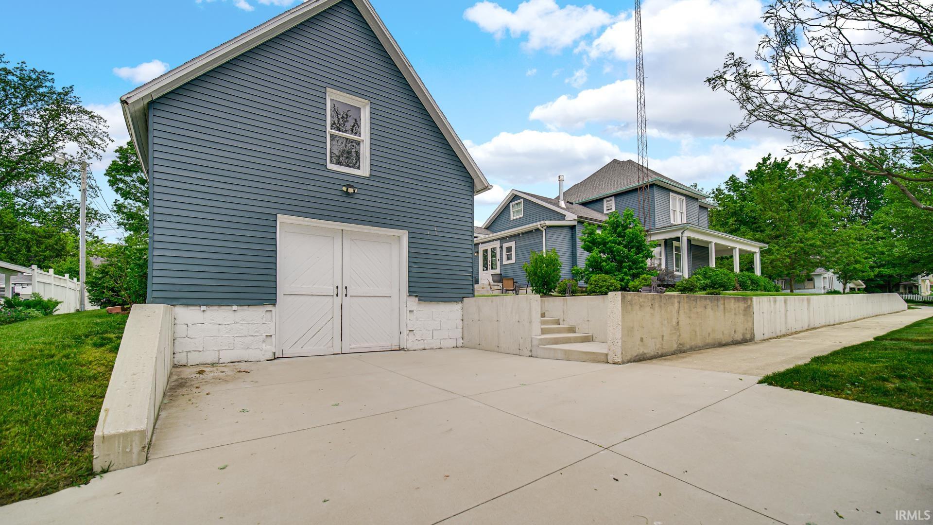 313 Lakeshore Drive Culver IN 46511