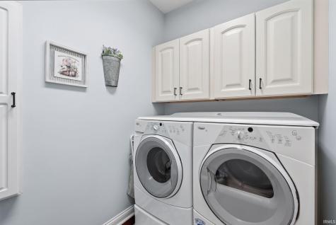 209 S Buckingham Road Yorktown IN 47396