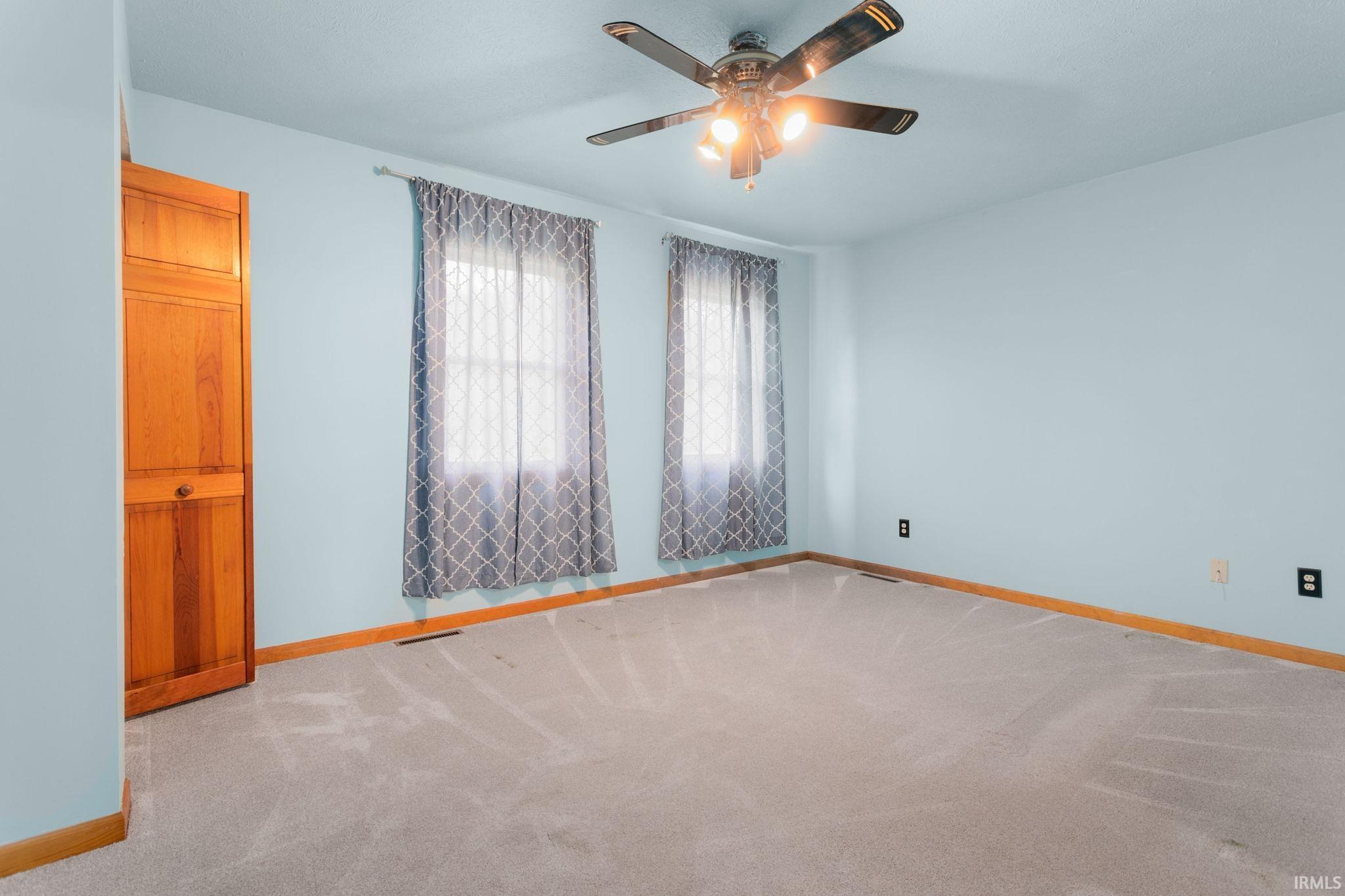 2004 N Meade Street South Bend IN 46628