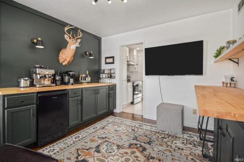 5682 Yellow Wood Drive South Bend IN 46614