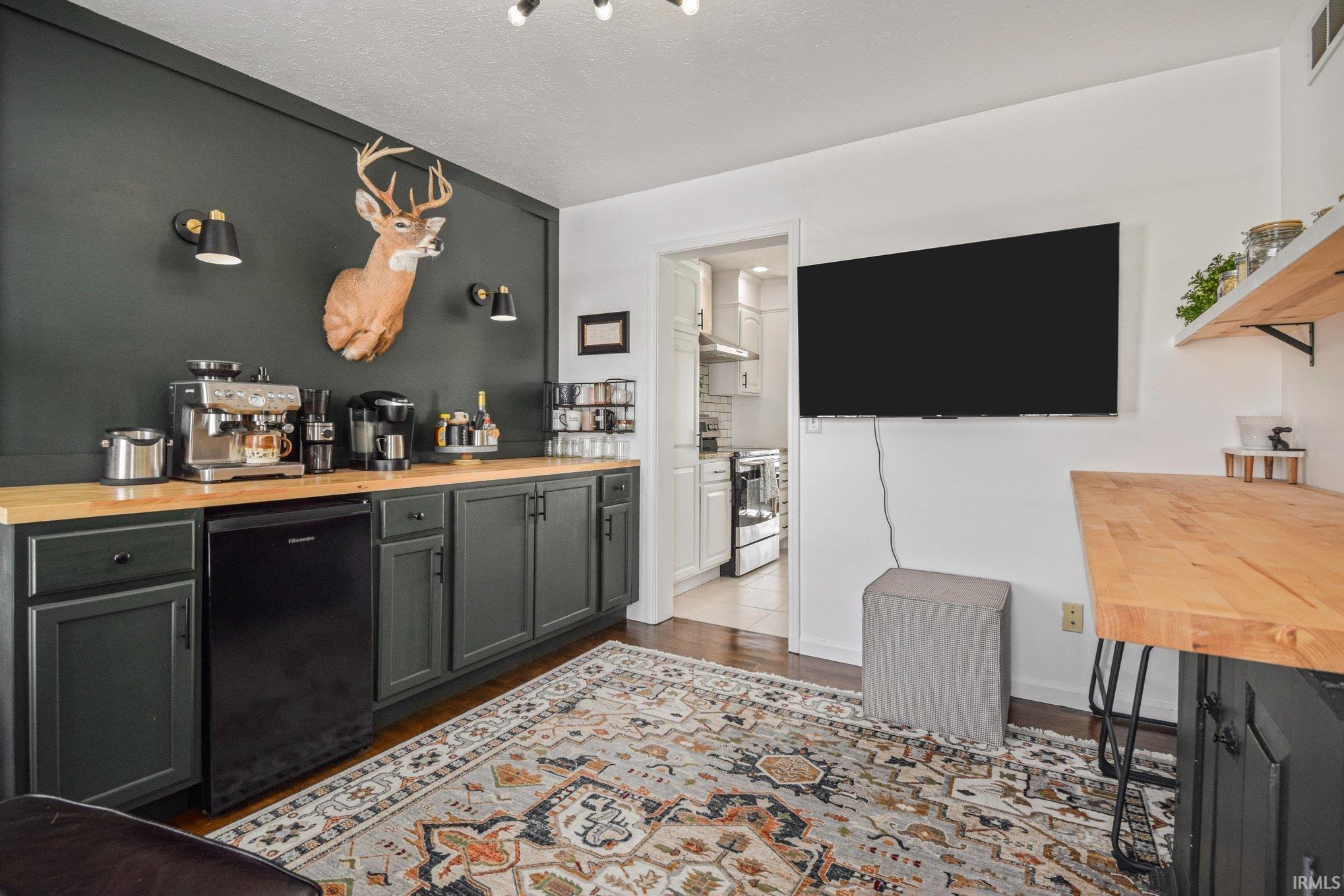 5682 Yellow Wood Drive South Bend IN 46614