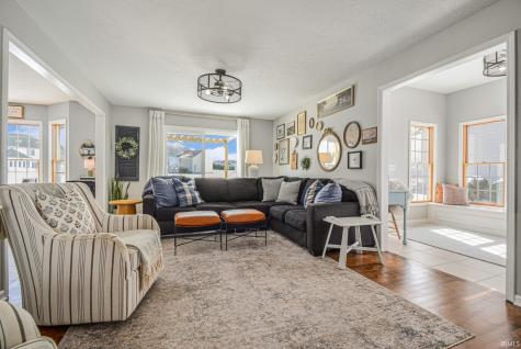 5682 Yellow Wood Drive South Bend IN 46614