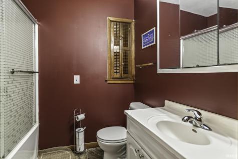 201 Meadow Lane Monticello IN 47960