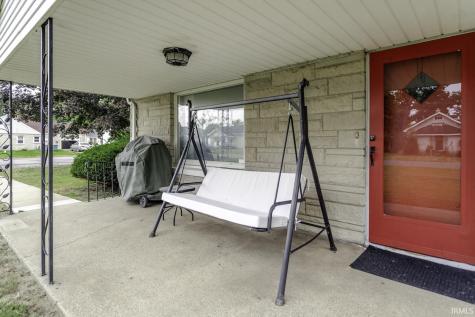 201 Meadow Lane Monticello IN 47960