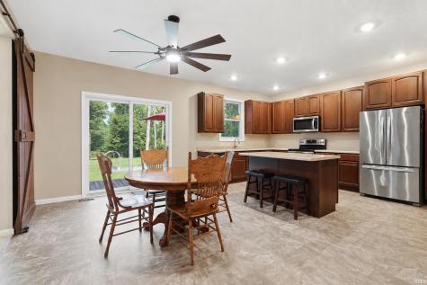 7243 N Red Hill Road Ellettsville IN 47429