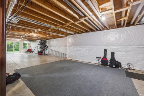 7243 N Red Hill Road Ellettsville IN 47429