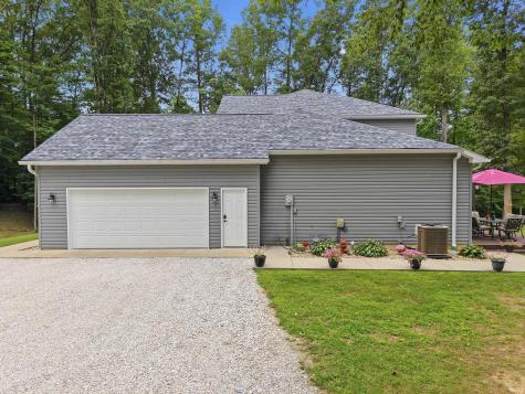 7243 N Red Hill Road Ellettsville IN 47429