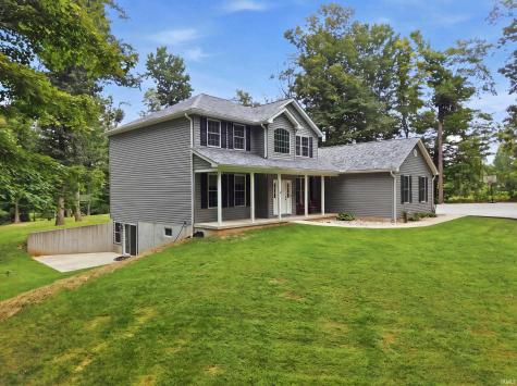 7243 N Red Hill Road Ellettsville IN 47429
