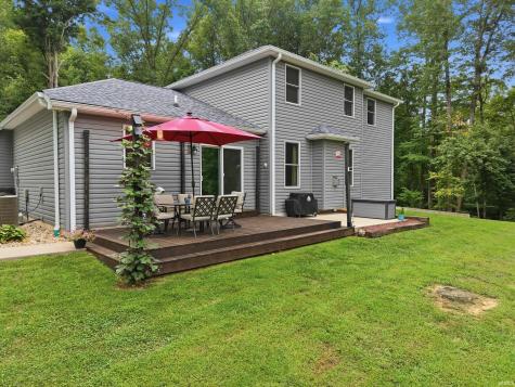 7243 N Red Hill Road Ellettsville IN 47429