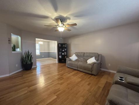 367 E Cardinal Glen Drive Bloomington IN 47401