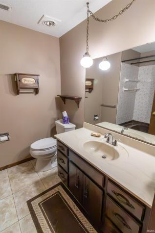 1550 Canterbury Court Huntington IN 46750