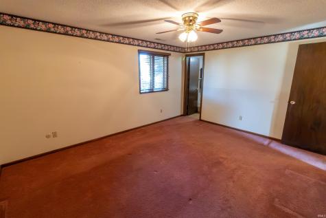 1550 Canterbury Court Huntington IN 46750
