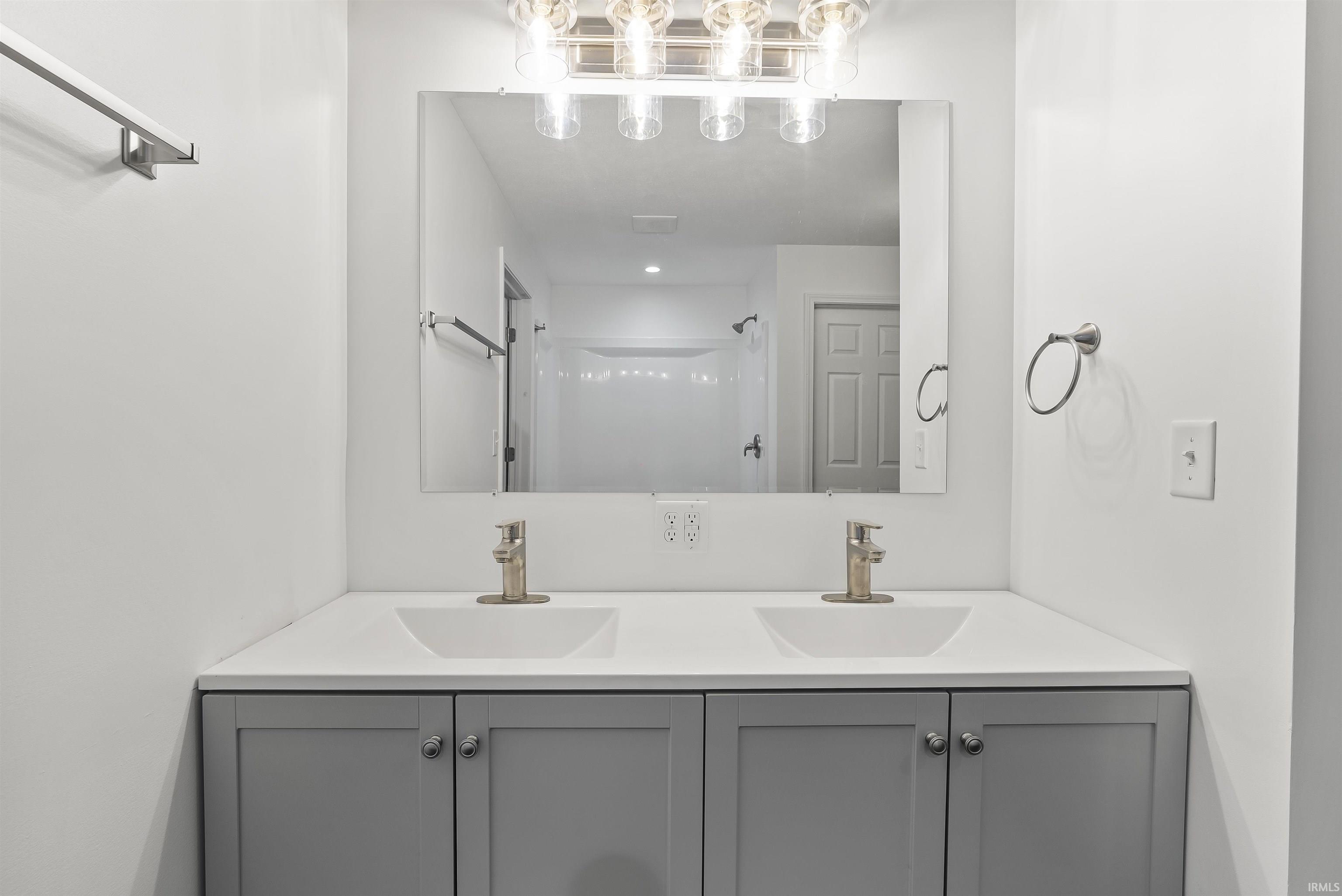 1038 W 200 S Warsaw IN 46580