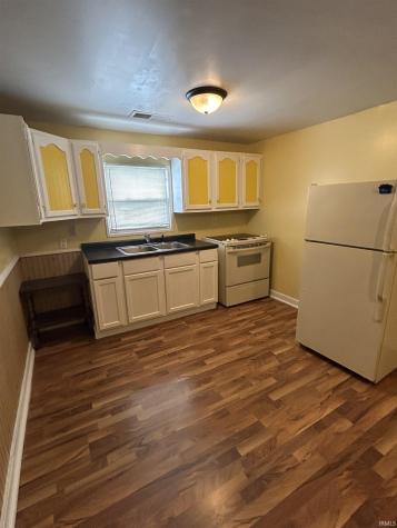 1607 Keck Avenue Evansville IN 47711