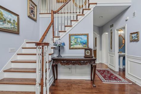 8610 Oakcliff Court Fort Wayne IN 46825