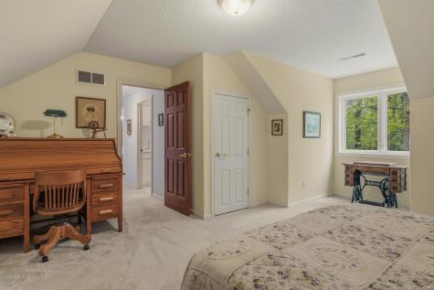 8610 Oakcliff Court Fort Wayne IN 46825