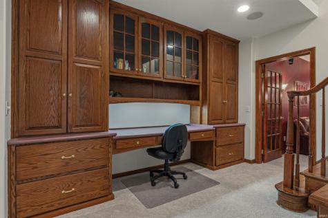 8610 Oakcliff Court Fort Wayne IN 46825