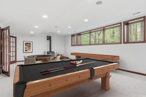 8610 Oakcliff Court Fort Wayne IN 46825