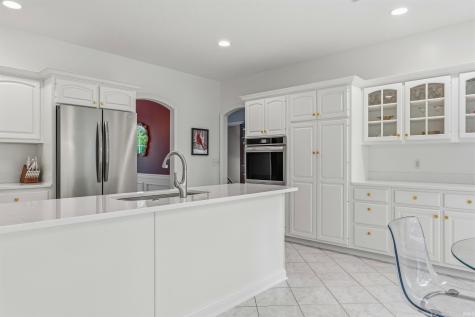 8610 Oakcliff Court Fort Wayne IN 46825