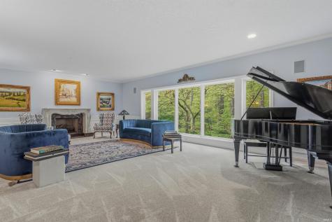 8610 Oakcliff Court Fort Wayne IN 46825
