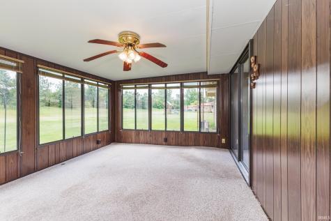 3904 S Maple Lane Muncie IN 47302