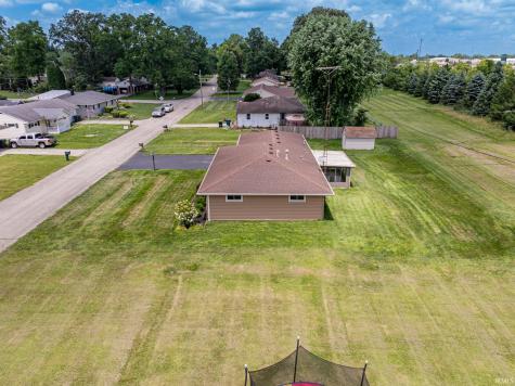 3904 S Maple Lane Muncie IN 47302