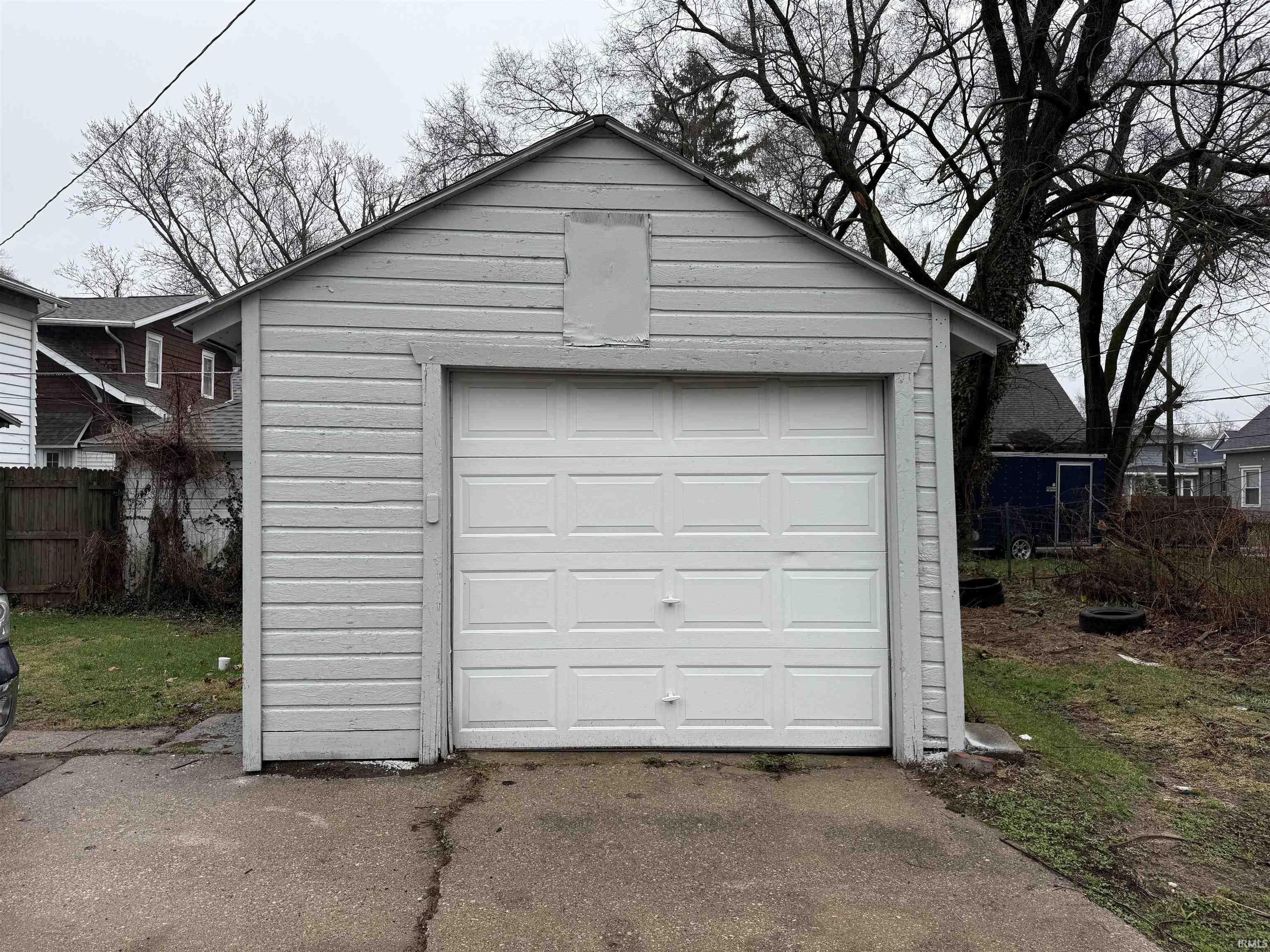 1158 E Indiana Avenue South Bend IN 46613