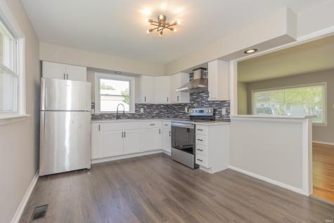 2017 Ridgeway Avenue Evansville IN 47714