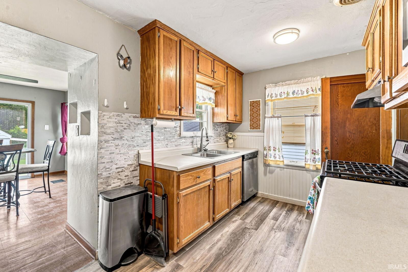 1917 E Bowman Street South Bend IN 46613