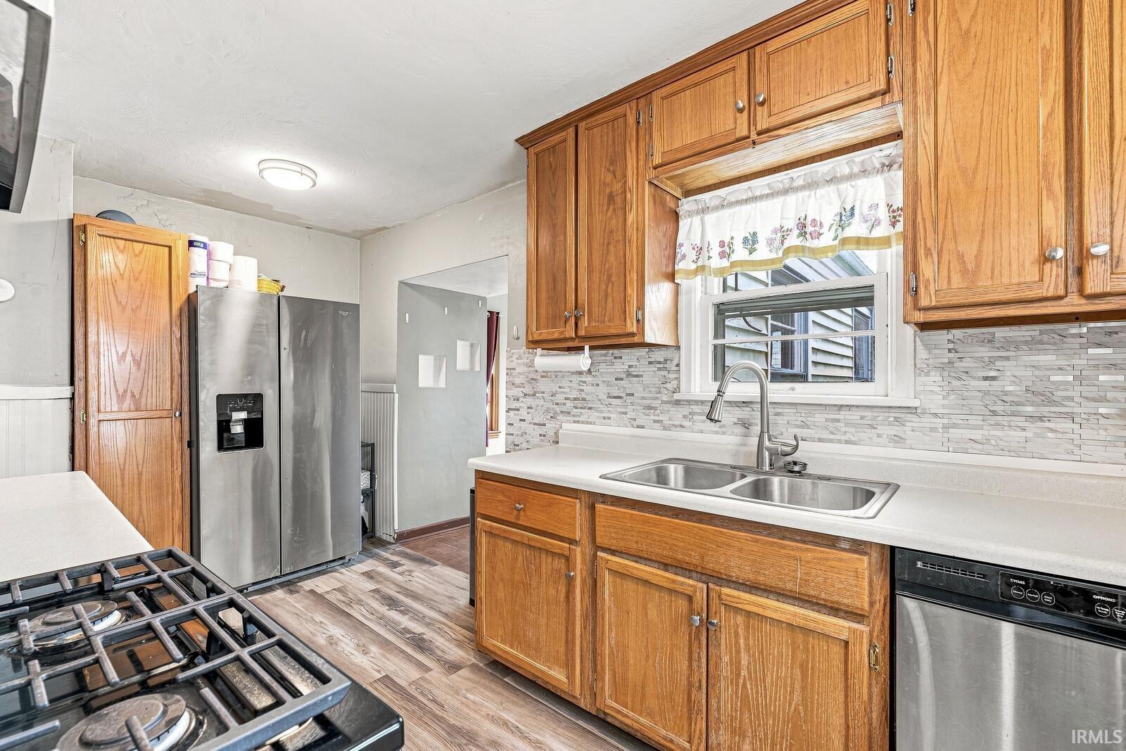 1917 E Bowman Street South Bend IN 46613