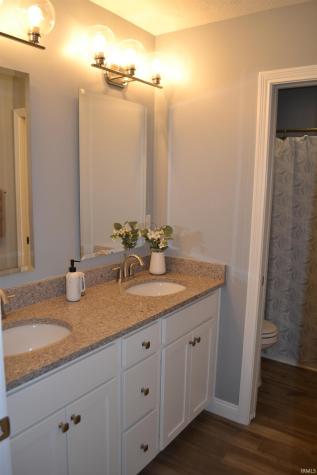 6237 Helmsdale Drive Lafayette IN 47905