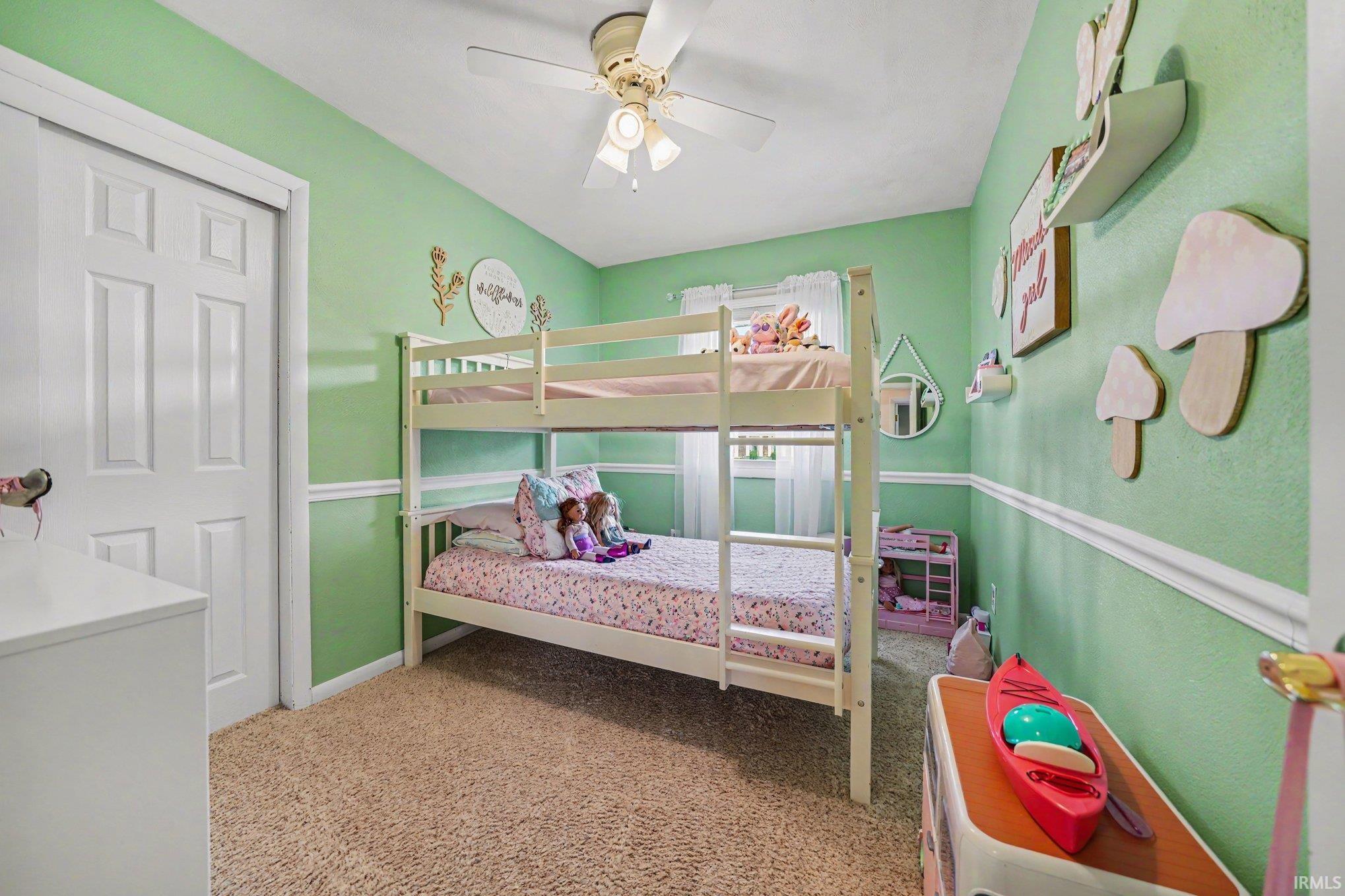 515 Sunset Lane Middlebury IN 46540