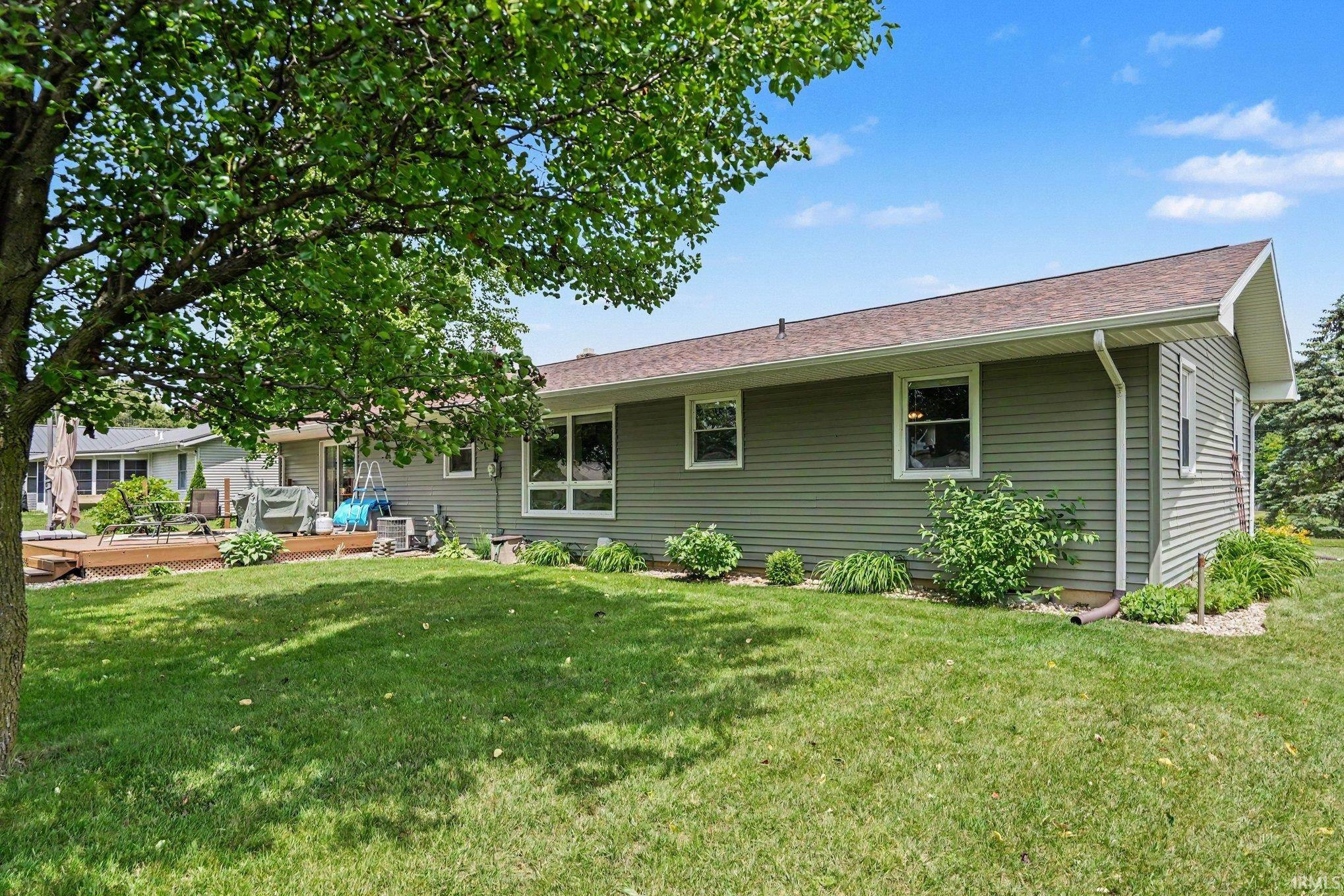 515 Sunset Lane Middlebury IN 46540