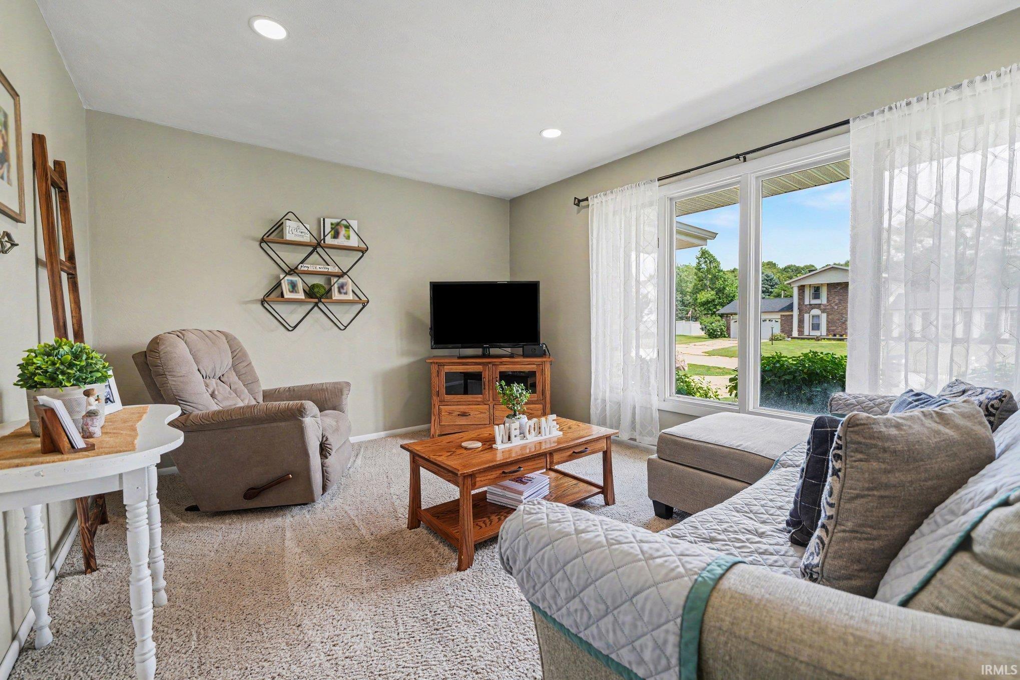 515 Sunset Lane Middlebury IN 46540