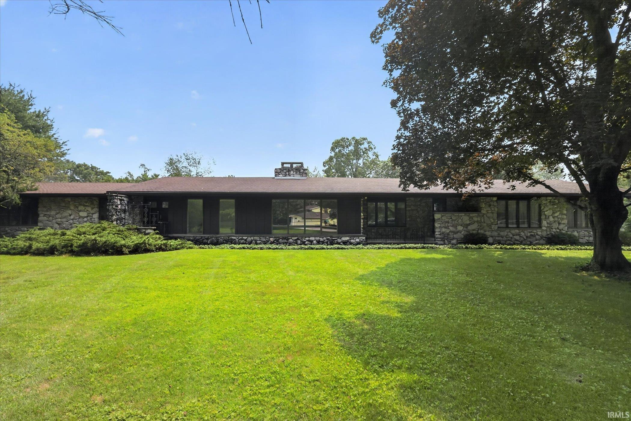 17636 Turf Court South Bend IN 46635