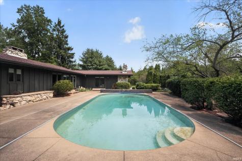 17636 Turf Court South Bend IN 46635