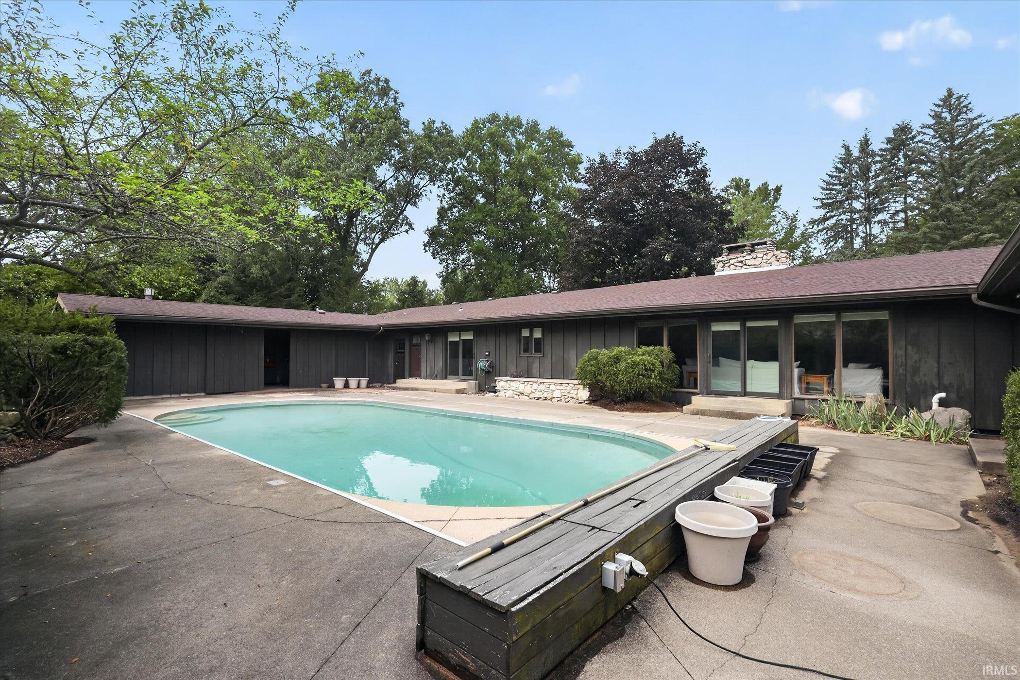 17636 Turf Court South Bend IN 46635