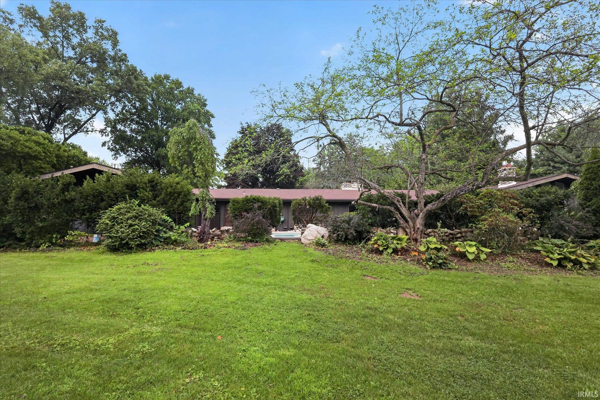 17636 Turf Court South Bend IN 46635