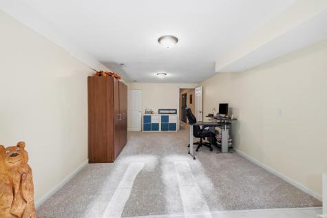7467 E Windfree Lane Bloomington IN 47401