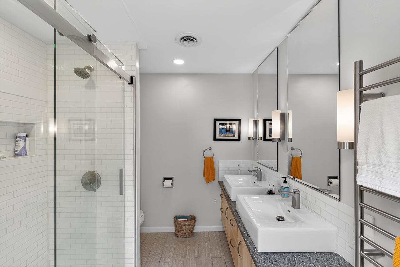 26103 Vista Lane Elkhart IN 46517
