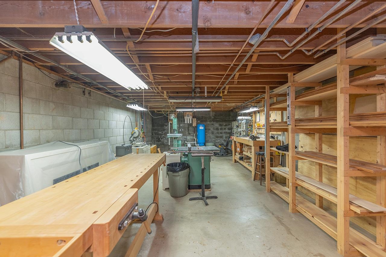 26103 Vista Lane Elkhart IN 46517