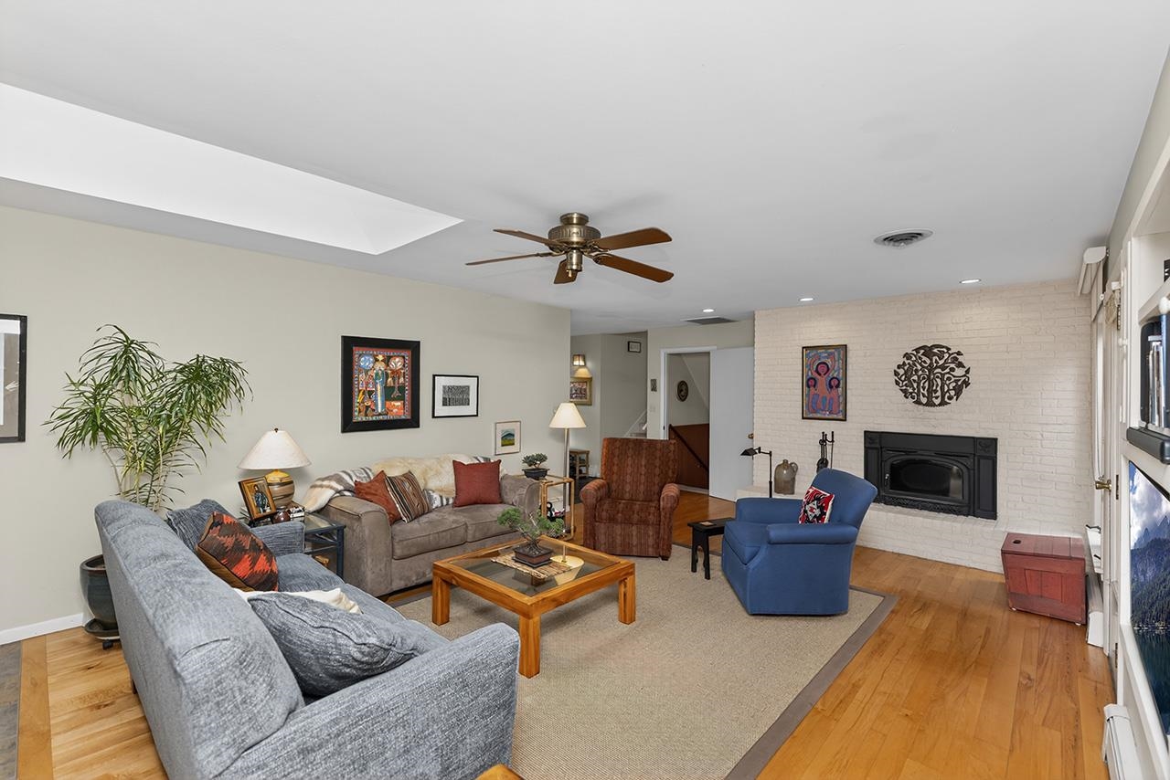 26103 Vista Lane Elkhart IN 46517