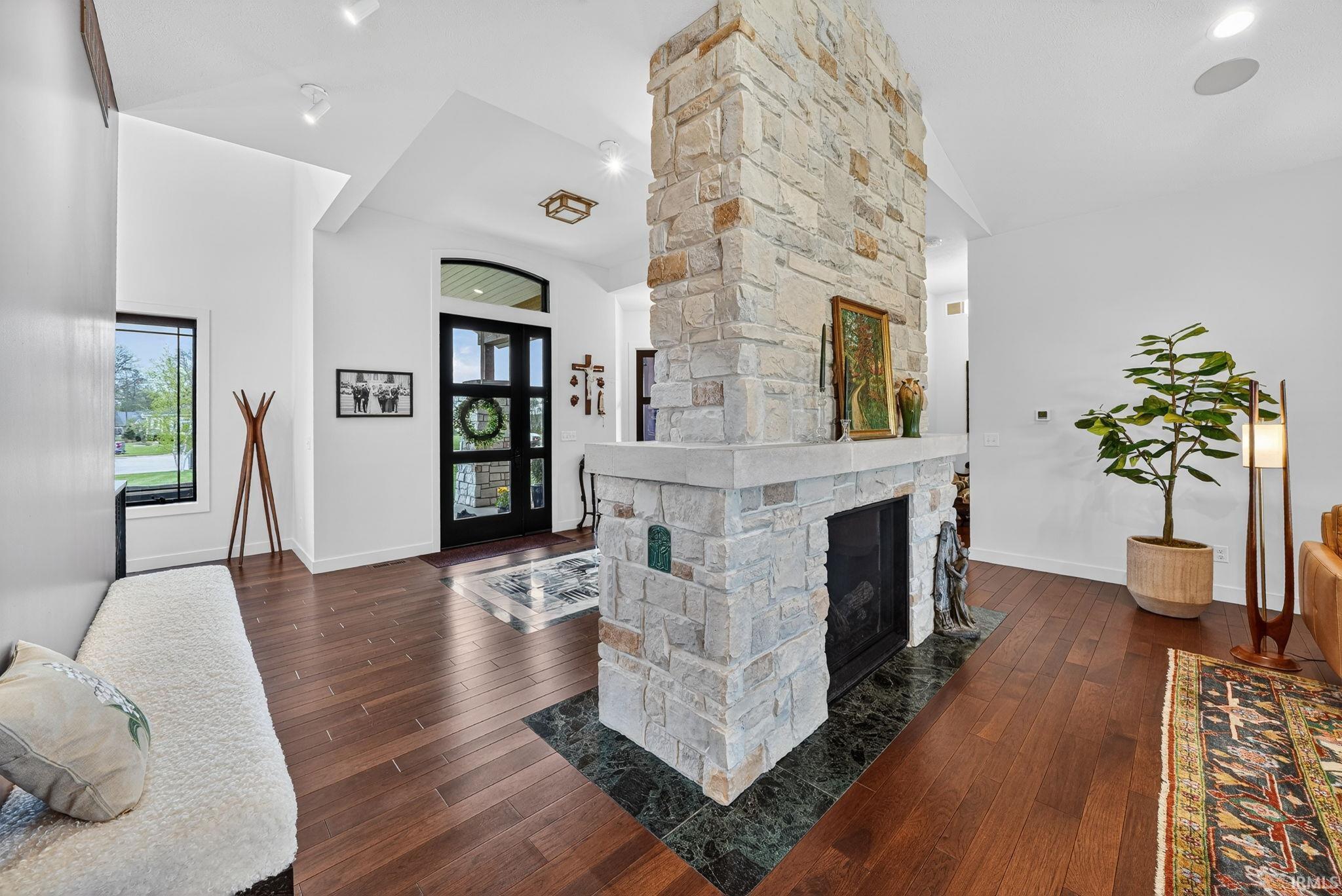29929 Ridge Cove Granger IN 46530