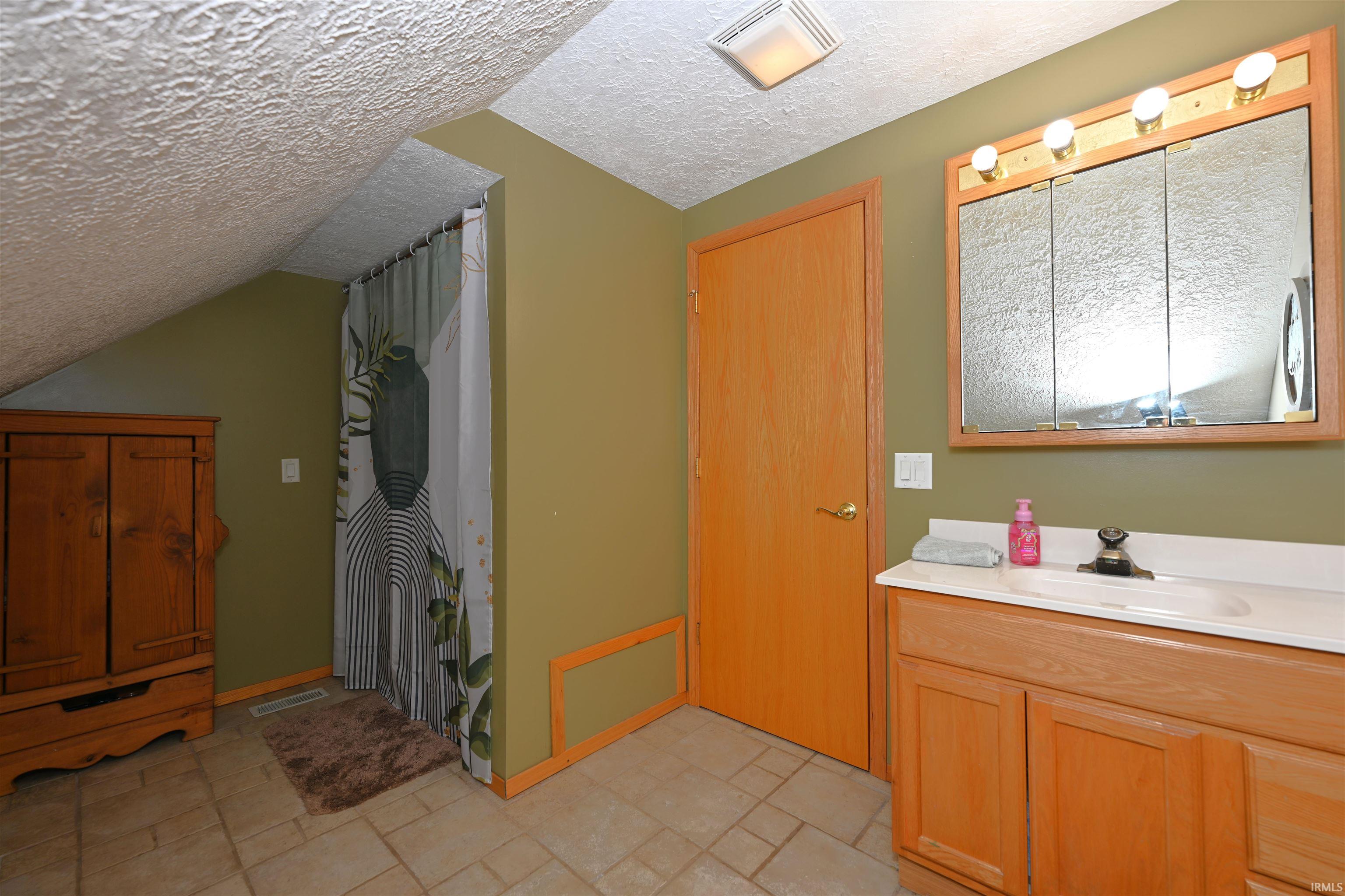 12966 Union Road Culver IN 46511