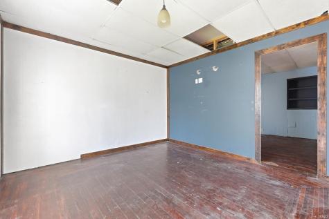 208 S Franklin Street Garrett IN 46738