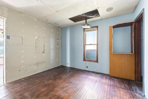 208 S Franklin Street Garrett IN 46738