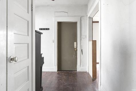 208 S Franklin Street Garrett IN 46738