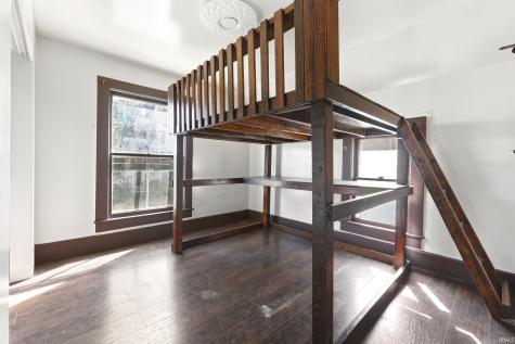 208 S Franklin Street Garrett IN 46738