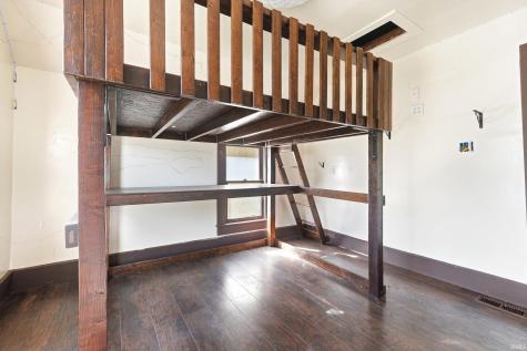208 S Franklin Street Garrett IN 46738