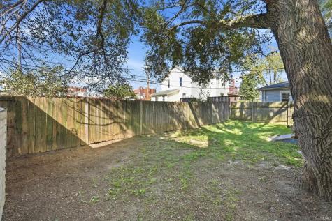 208 S Franklin Street Garrett IN 46738